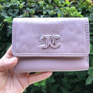 JUICY COUTURE NWT Dusty Blush Pink League Double Sided Trifold  5.5” x 4” x 1.5”